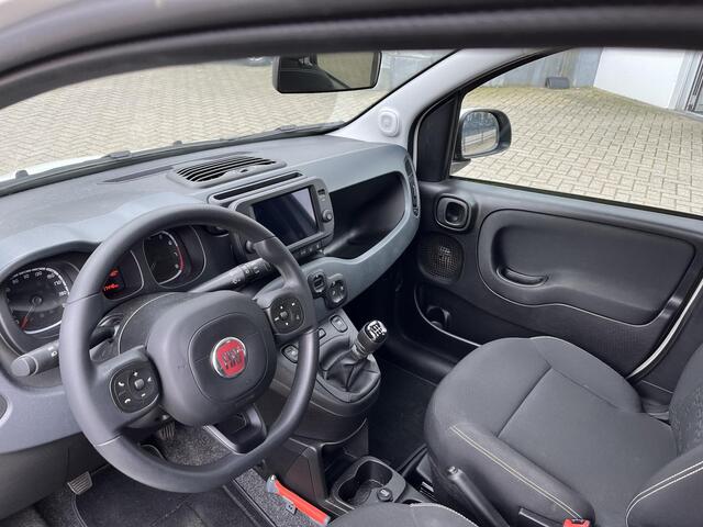 Fiat PANDA 1.0 Hybrid Cross l APPLE CARPLAY l ANDROID AUTO l CLIMATE l PARKEERSENSOREN