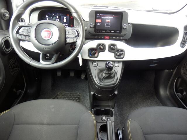 Fiat PANDA 1.0 Hybrid Cross