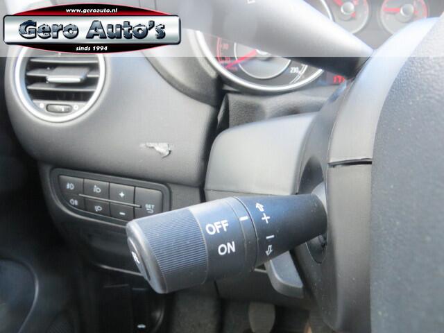 Fiat PUNTO Evo 0.9 TwinAir Lounge 5 deurs ,airco ecc,lmv,cruise control