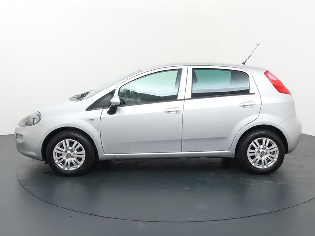 Fiat PUNTO Evo 0.9 TwinAir Sempre | Cruise control | Bluetooth | City | Eco | Navigatie | Climate | Parkeersensoren | Multifunctioneel stuurwiel | 5-deurs | Lm15'' |
