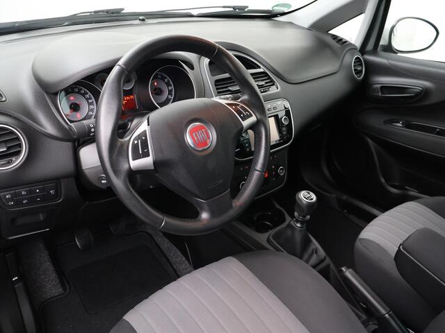 Fiat PUNTO Evo 0.9 TwinAir Sempre | Cruise control | Bluetooth | City | Eco | Navigatie | Climate | Parkeersensoren | Multifunctioneel stuurwiel | 5-deurs | Lm15'' |