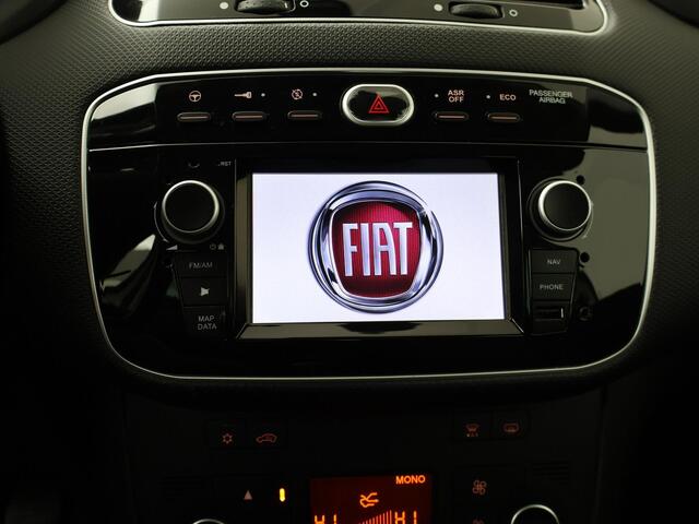 Fiat PUNTO Evo 0.9 TwinAir Sempre | Cruise control | Bluetooth | City | Eco | Navigatie | Climate | Parkeersensoren | Multifunctioneel stuurwiel | 5-deurs | Lm15'' |