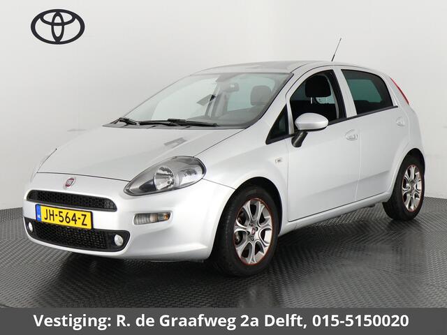 Fiat PUNTO Evo 0.9 TwinAir Lounge | Airco | Trekhaak | Parkeersensoren | Cruise control |