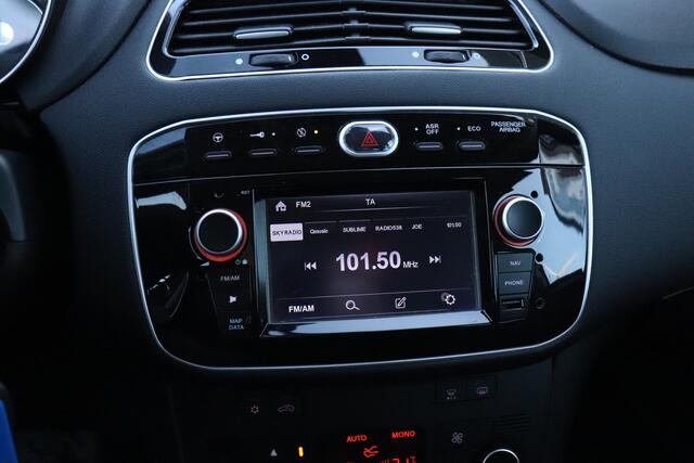 Fiat PUNTO Evo 0.9 TwinAir Lounge | NAVI | AIRCO | CRUISE |