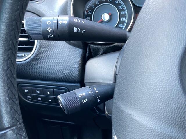 Fiat PUNTO 0.9 TA SEMPRE NAV CRUISE CLIMA PDC LMV BLUETOOTH