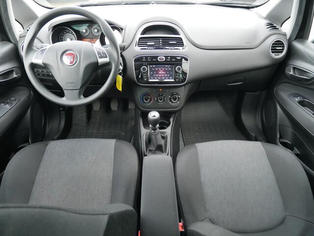 Fiat PUNTO Evo 1.2 Young, Airco, Trekhaak