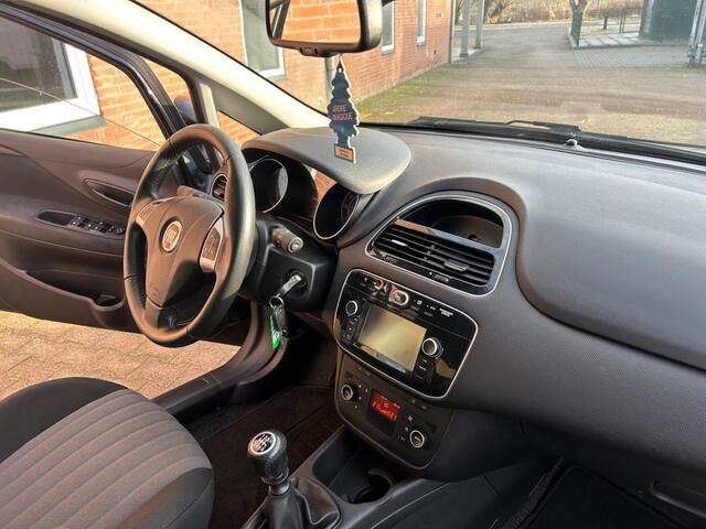 Fiat PUNTO EVO 0.9 TWIN AIR SEMPRE AIRCO NAV L.M.V SUPER ZUINIG