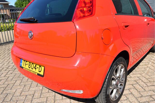 Fiat PUNTO Evo 0.9 TwinAir Sempre Climate Cruise Navi 100pk