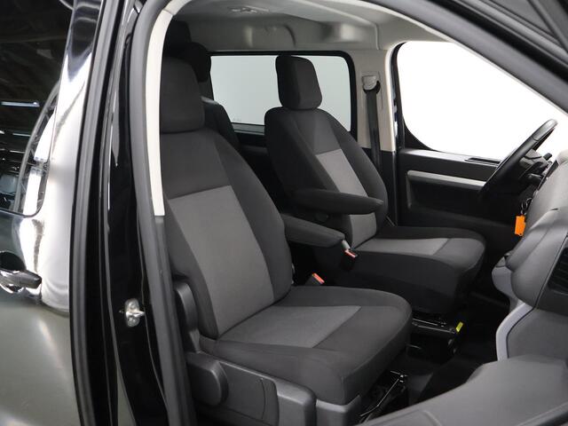 Fiat SCUDO 2.0 MultiJet Aut. | L3 H1 | DC | Business Pro+ | Airco | Parkeercamera | 5-zits | LM Velgen | Carplay |