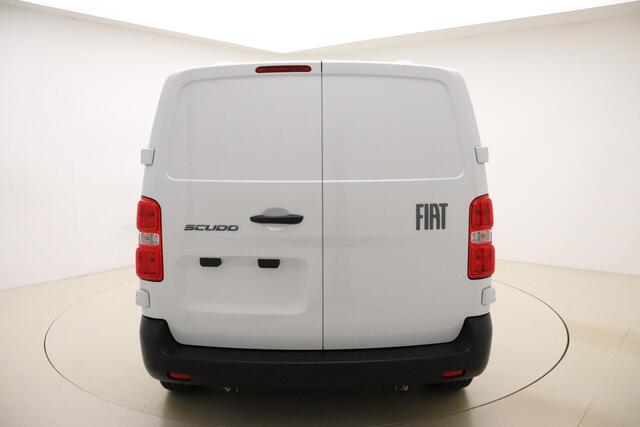 Fiat SCUDO 2.0 Diesel 145 S&S L2 | NIEUW | Trekhaak | Navigatie | Comfort tussenwand | Houtenafwerking laadruimte | Parkeersensoren | 3-zitplaatsen