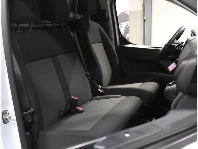 Fiat SCUDO 2.0 180PK MultiJet L2H1 | AUTOMAAT | AppleCarPlay/AndroidAuto | Armsteun | Camera | 3 Zits | Houtenlaadvloer | Navigatie | Cruise Control | Parkeersensoren |