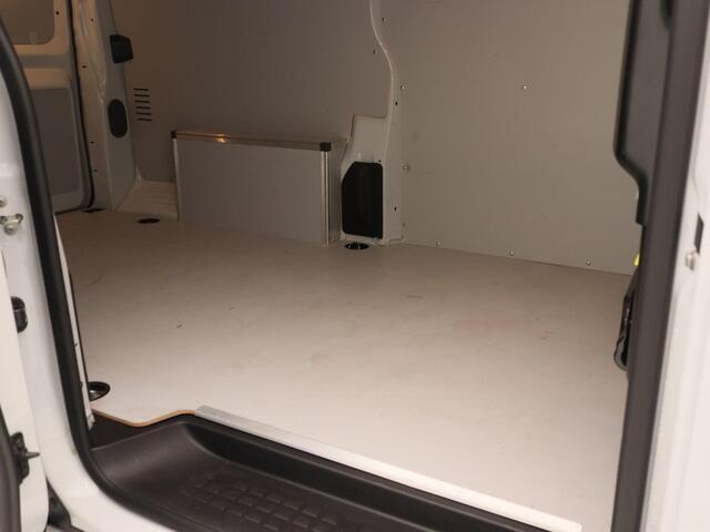 Fiat SCUDO 2.0 Diesel 145 S&S L3 145 PK | Navi | 3 Zits | Achter Deuren | Betimmering | BPM vrij