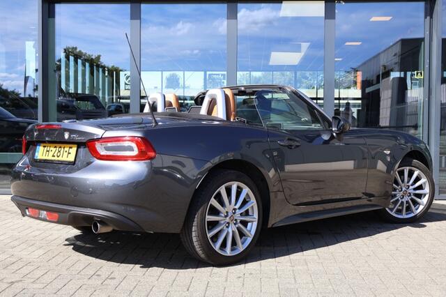 Fiat SPIDER 1.4 M-AIR T LUSSO, Camera, Navigatie PDC stoelverwarming Nederlands Auto (NAP)