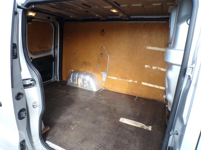 Fiat TALENTO 1.6 MJ L1H1 SX, Trekhaak / Navigatie / Airco / Cruise control / Parkeersensoren