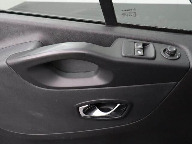 Fiat TALENTO 1.6MJ 120PK Lang | Navigatie | Camera | 3-Persoons | Trekhaak