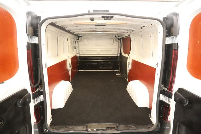 Fiat TALENTO 2.0 MultiJet L2H1 146PK Airco Camera Cruise Navigatie PDC 3 Persoons Imperiaal Trekhaak