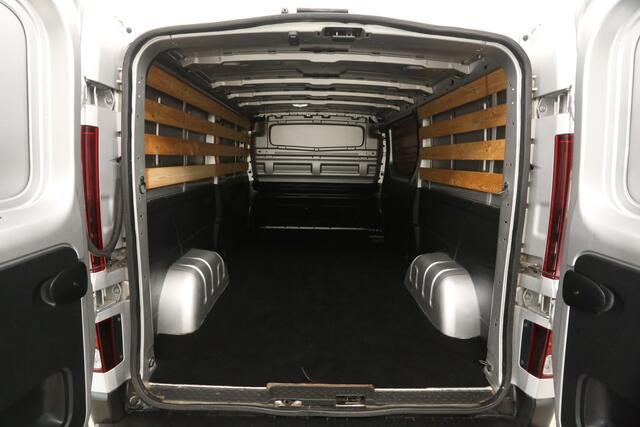 Fiat TALENTO 1.6 MultiJet L2H1 Airco Cruise Navigatie 3 Persoons Parkeersensoren Trekhaak