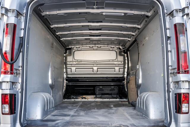 Fiat TALENTO 2.0 EcoJet L2H1 | 170 PK | 3-Zits | Cruise | Airco | Trekhaak | Imperiaal