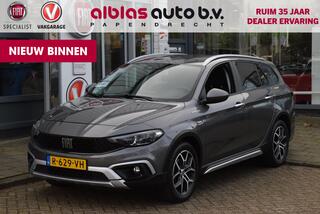 fiat-tipo-stationwagon-cross-1.5-hy