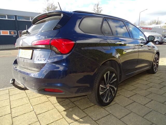 Fiat TIPO 1.6 MJ 16V BNS LUSSO-Automaat-Leer-Trkh-Navi-Blth-Media app