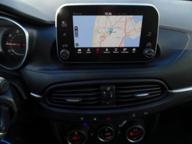 Fiat TIPO 1.6 MJ 16V BNS LUSSO-Automaat-Leer-Trkh-Navi-Blth-Media app