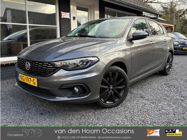 Fiat TIPO 1.6 COMPACT | ZEER ZUINIG | NAVI | LEDER | CAMERA