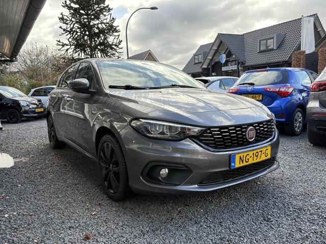 Fiat TIPO 1.6 COMPACT | ZEER ZUINIG | NAVI | LEDER | CAMERA