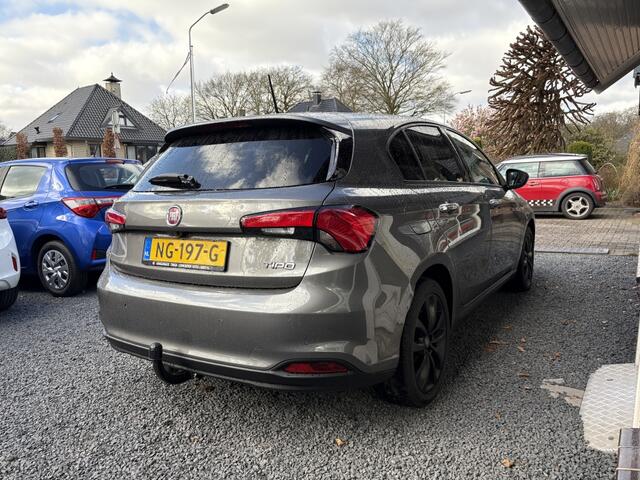 Fiat TIPO 1.6 COMPACT | ZEER ZUINIG | NAVI | LEDER | CAMERA
