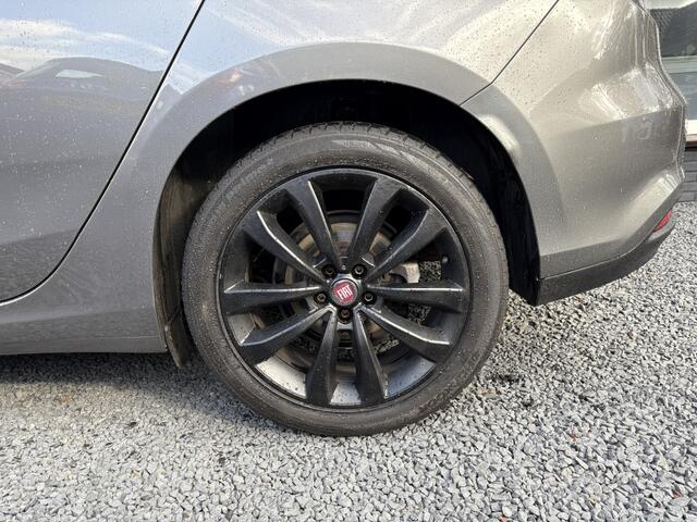 Fiat TIPO 1.6 COMPACT | ZEER ZUINIG | NAVI | LEDER | CAMERA
