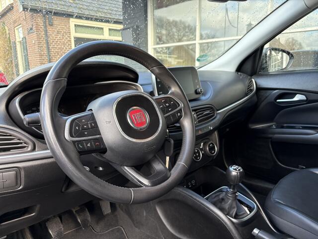 Fiat TIPO 1.6 COMPACT | ZEER ZUINIG | NAVI | LEDER | CAMERA