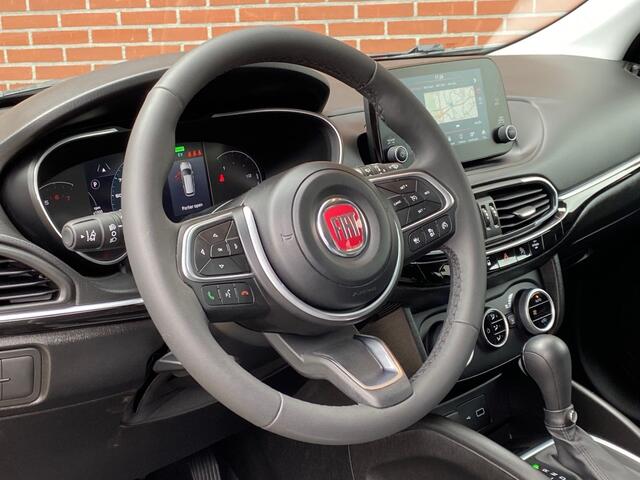 Fiat TIPO 1.5 HYBRID CROSS AUTOMAAT NAVI ADAP CRUISE CLIMA CAMERA