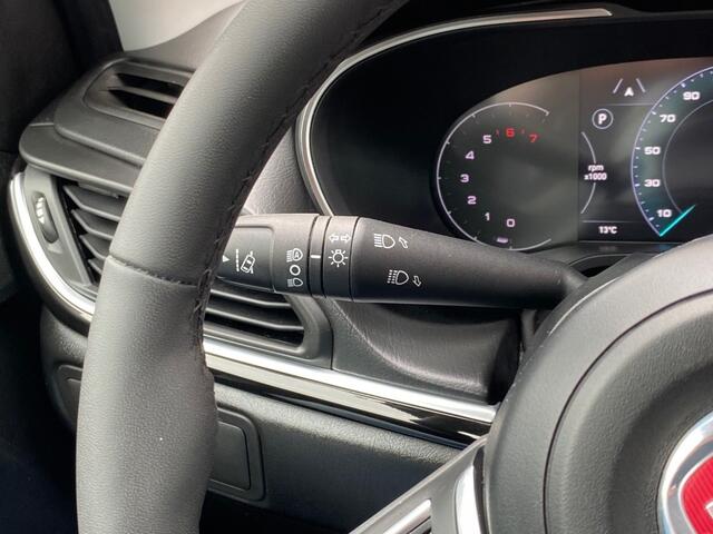 Fiat TIPO 1.5 HYBRID CROSS AUTOMAAT NAVI ADAP CRUISE CLIMA CAMERA