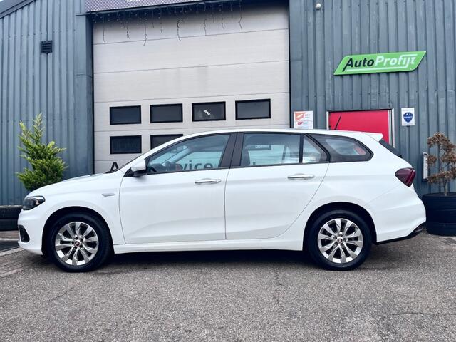 Fiat TIPO 1.4 Lounge Navi|Clima|PDC|Cruise