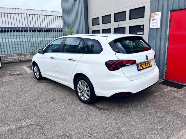 Fiat TIPO 1.4 Lounge Navi|Clima|PDC|Cruise