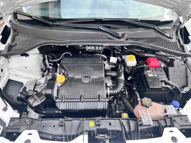 Fiat TIPO 1.4 Lounge Navi|Clima|PDC|Cruise