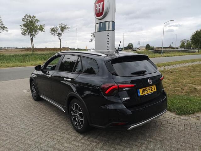 Fiat TIPO Cross Stationwagon 1.0 | Incl. Trekhaak | Camera | Navi | Carplay