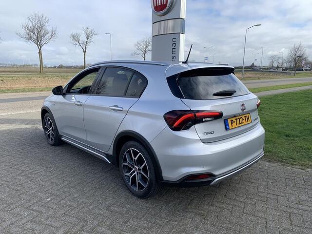 Fiat TIPO Cross 1.0 | Adaptive cruise | Achteruitrijcamera | LED | Dodehoeksensor