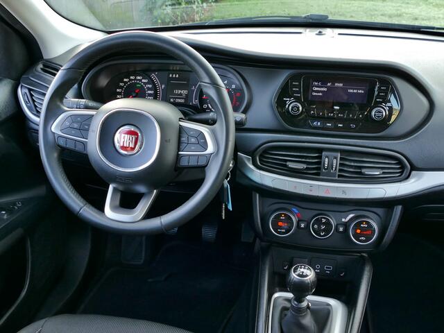 Fiat TIPO Stationwagon 1.4 16v stoelverwarming | all-season-banden | trekhaak