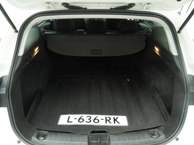 Fiat TIPO Stationwagon 1.4 T-Jet 16v Business Lusso - Navigatie - Camera - Stoelverwarming - Trekhaak