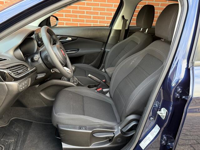 Fiat TIPO 1.0 LIFE NAVI CRUISE CARPLAY CLIMA CAMERA PDC