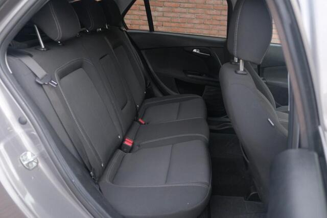 Fiat TIPO 1.4 T-Jet 16V 120pk Stationwagon S-Design | Navi | Climate | Cruise | Camera | Stoelverwarming | PDC