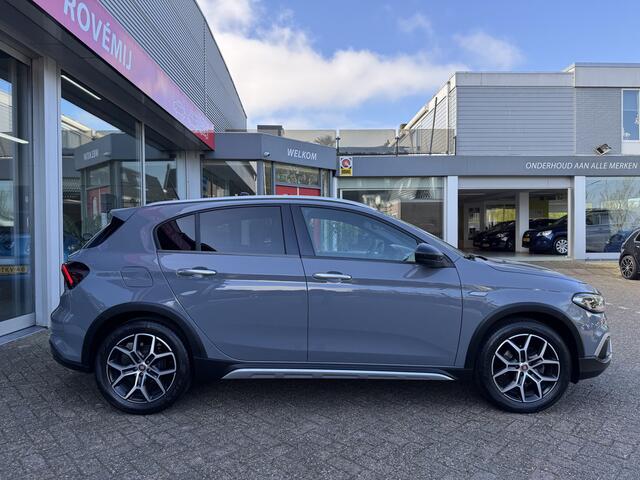 Fiat TIPO Cross 1.0 Cross Carplay, Trekhaak, Camera, Cruise.