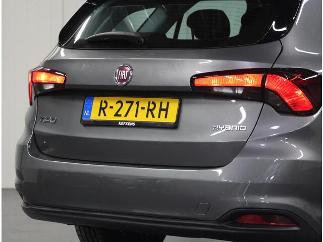 Fiat TIPO 130PK Hybrid Street | 1ste eigenaar | Climate Control | AppleCarPlay/AndroidAuto | Armsteun | Cruise Control | DAB Radio | Bluetooth | Isofix |