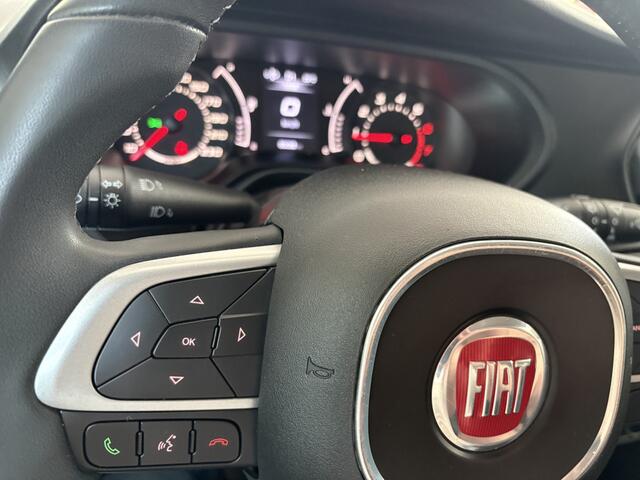 Fiat TIPO Stationwagon 1.6 16v Business Lusso Automaat Airco - Parkeersensor achter - Navigatie - Cruise control - Radio - Led verlichting - Licht metalen velgen 16 inch - Dakrails - Elektrische ramen - Mistlampen - Radio - Stuur multifunctioneel - Extra getint gla