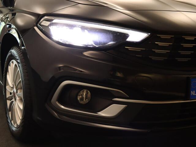 Fiat TIPO Stationwagon 1.0 Life - CAMERA - NAVIGATIE - VOLWAARDIG RESERVEWIEL - CLIMATE CONTROL - DAB AUDIO - CRUISE CONTROL - 16 INCH LICHT METALEN VERLGEN - MISTLAMPEN VOOR - 4 X ELEKTRISCHE RAMEN - VOORSTOELEN VERWARMD