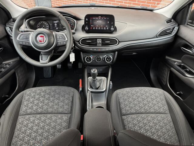 Fiat TIPO Cross 1.0 City Cross CLIMA CARPLAY CRUISE CAMERA PDC LMV