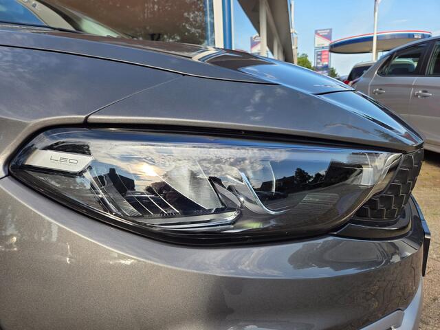 Fiat TIPO Stationwagon Cross 1.5 Hybrid