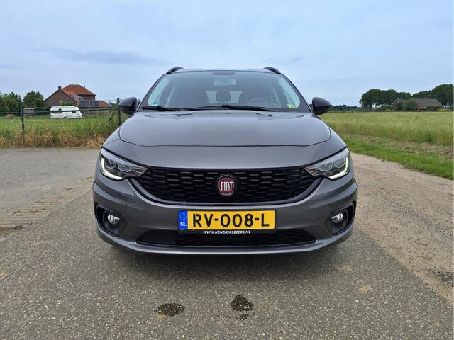 Fiat TIPO Stationwagon 1.4 T-Jet 16v S-Design - 120 Pk - Euro 6 - Navi - ParkeerCamera - Airco - Cruise Control