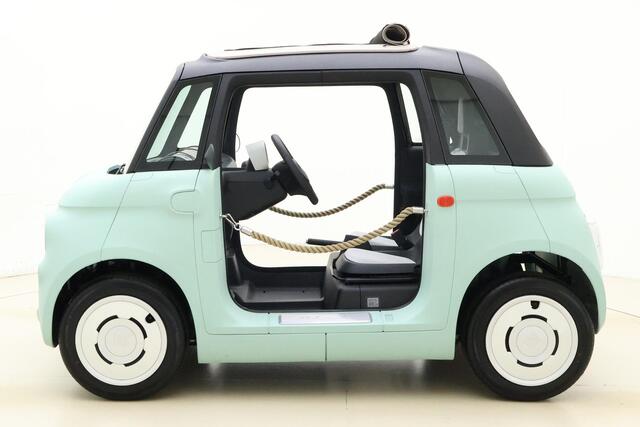 Fiat Topolino Dolcevita | Nieuw | Uit voorraad leverbaar | 100% Elektrisch | Oprolbaar canvasdak | Portiertouwen