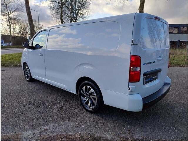 Fiat e-Scudo L3 75 kWh | 352 KM WLTP | Houten afwerking laadruimte | Full ECO LED koplampen | Exterieur Pakket | 17 inch lichtmetalen velgen | Multimedia | Carplay | Achteruitrijcamera | Parkeersensoren achter | Comfortstoel bestuurder | Tussenwand comfort | LED laadr